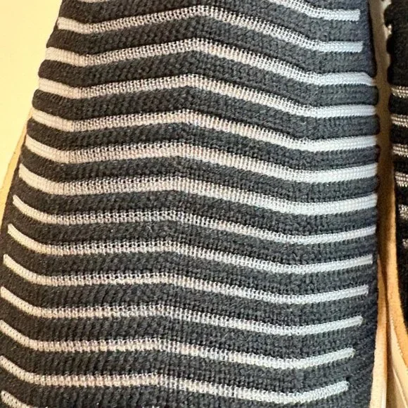 UGG Sammy Breeze Slip On Sneaker Women 8.5 Black Knit Stripe Comfort Casual Shoe - Picture 3 of 15